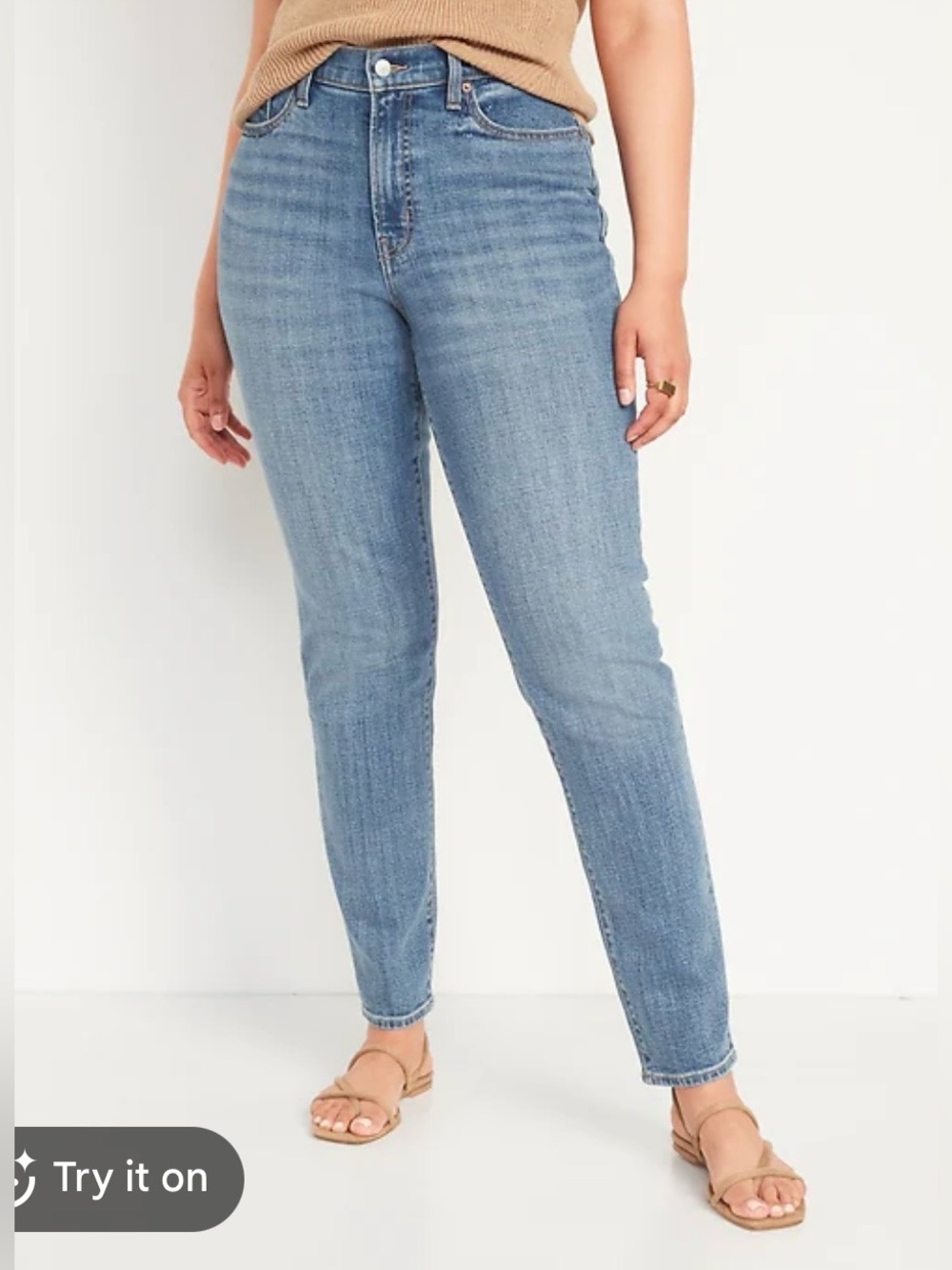 Old Navy High-Rise Slim Straight Jeans in Light Blue Wash